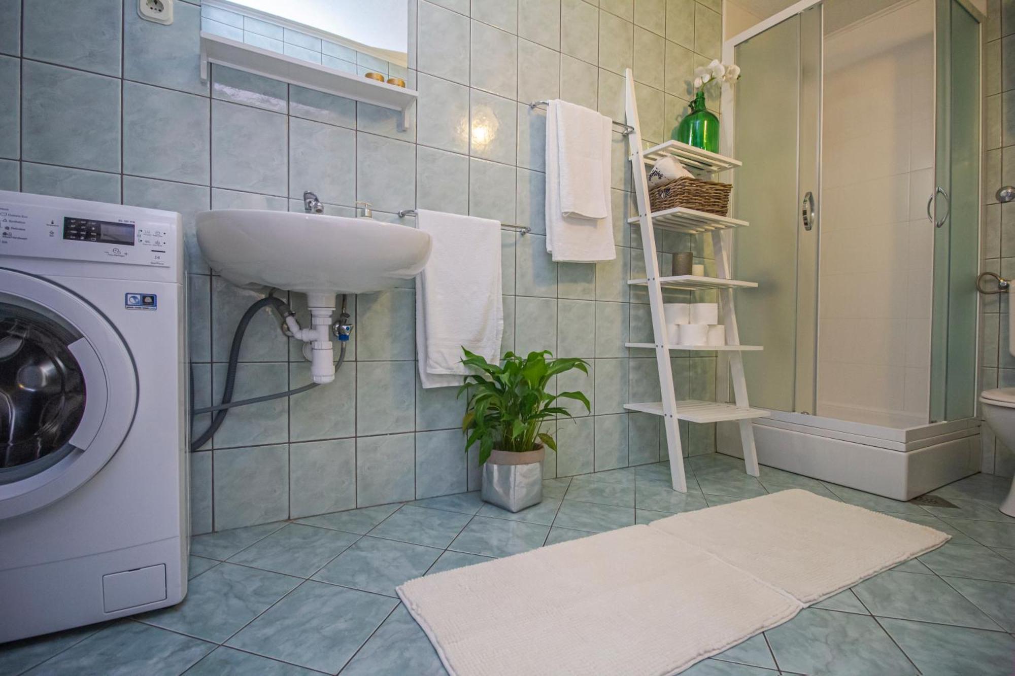 Apartament Leo-marin *